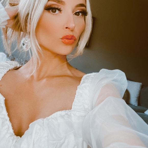 NWT for love and lemons Gabrielle Top puffy sleeves lingerie-inspired boho - Picture 2 of 10